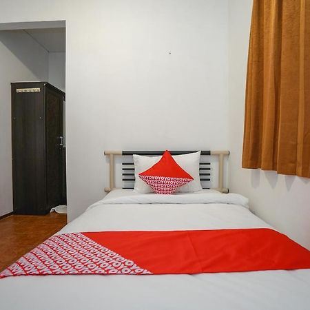 Super Oyo 1844 Bravo Residence Pangkal Pinang Buitenkant foto