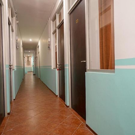 Super Oyo 1844 Bravo Residence Pangkal Pinang Buitenkant foto