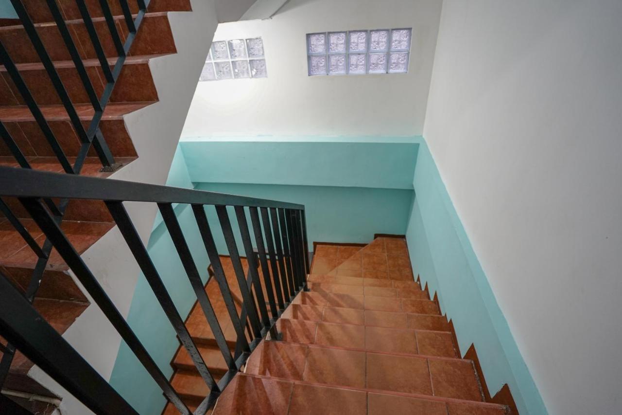 Super Oyo 1844 Bravo Residence Pangkal Pinang Buitenkant foto