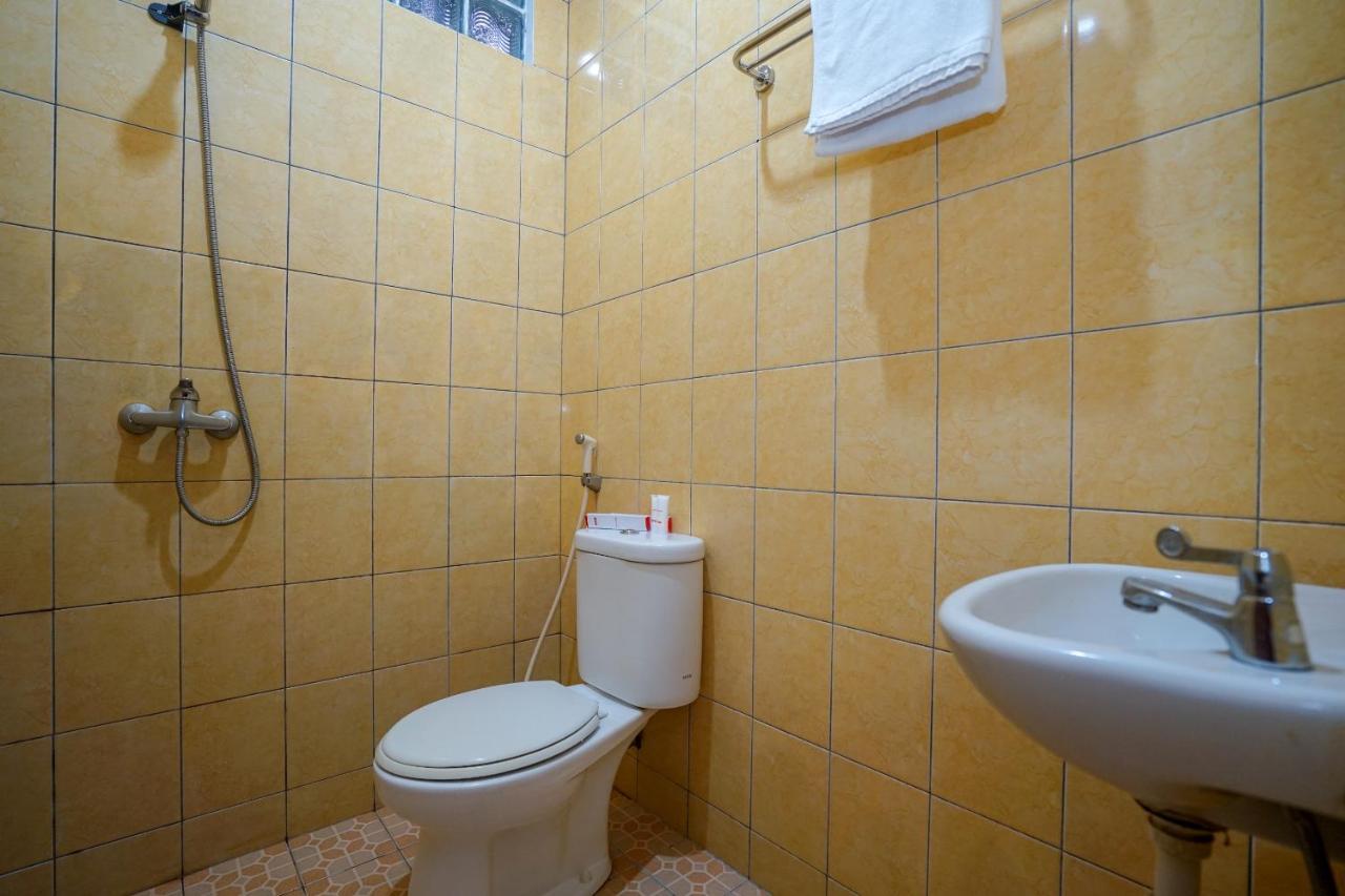 Super Oyo 1844 Bravo Residence Pangkal Pinang Buitenkant foto